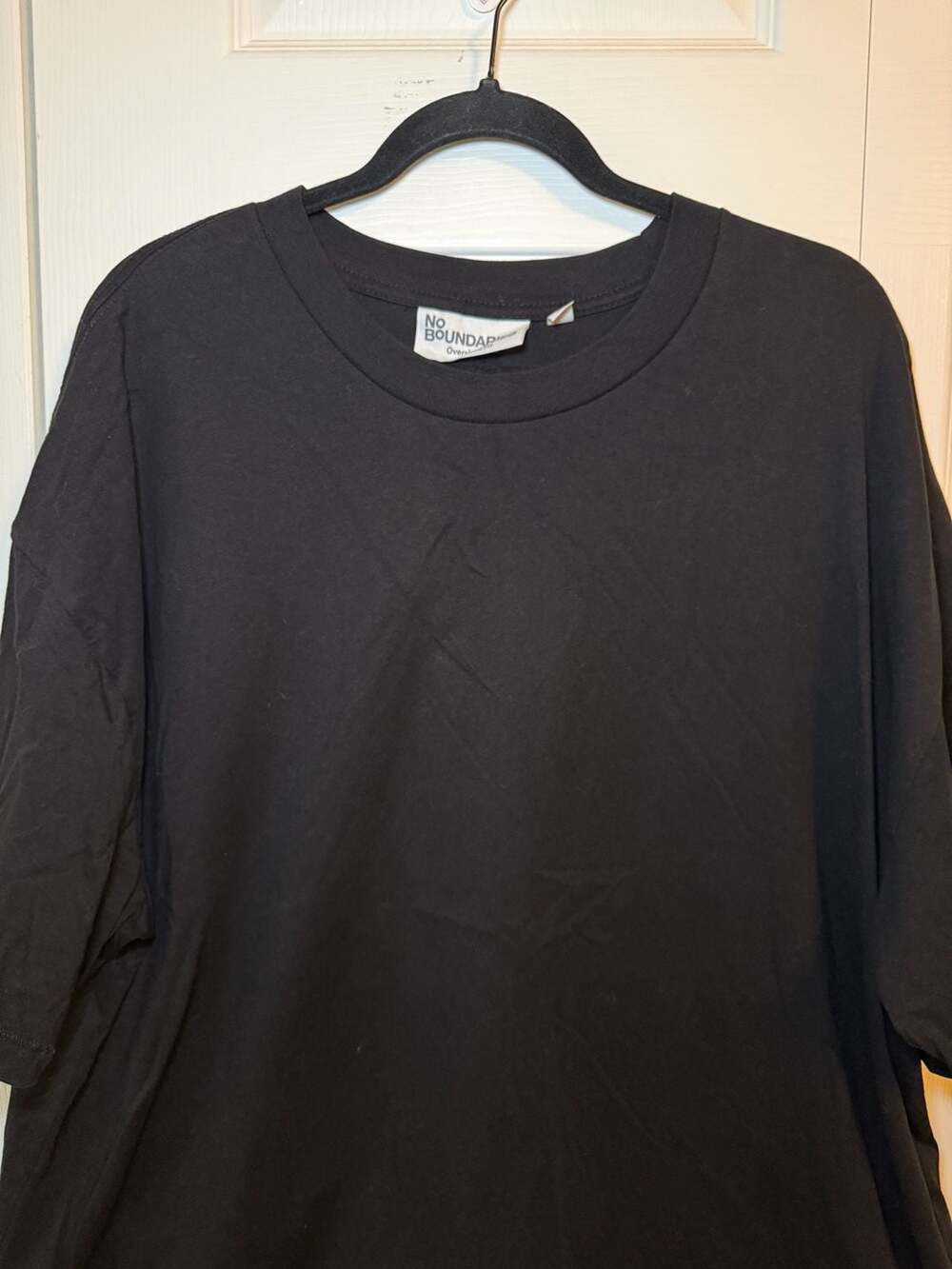 No Boundaries Oversized Fit Black T-Shirt XL